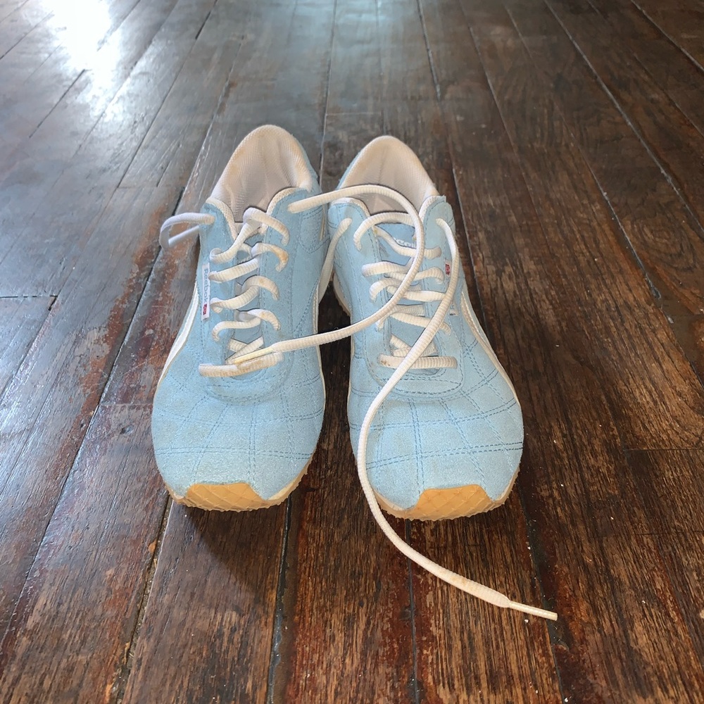 blue and white reebok shoes size 5